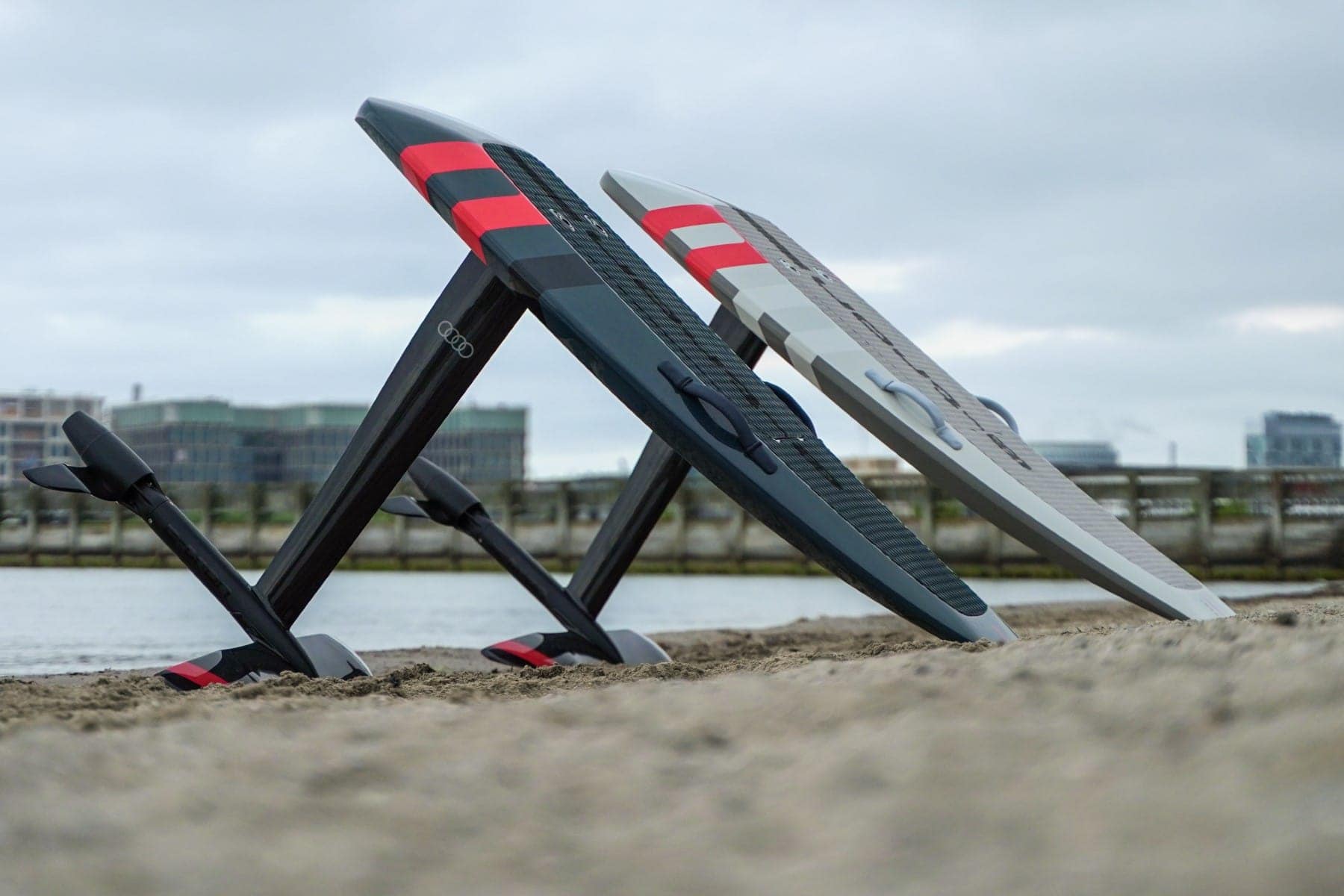 audi-aerofoil-e-tron-foil-overview-sand