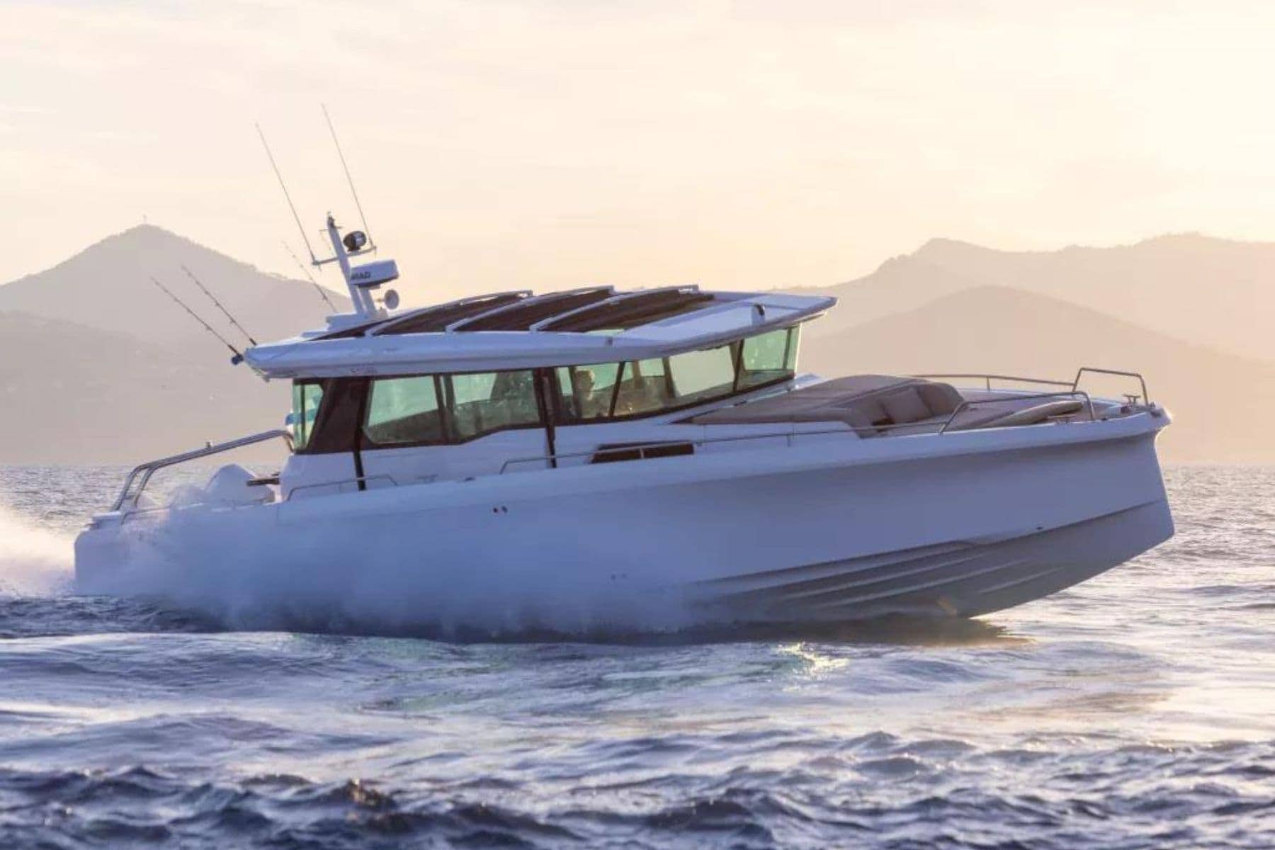 Axopar Boats Cabin