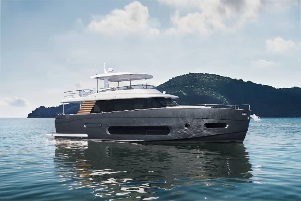 Azimut Magellano 66