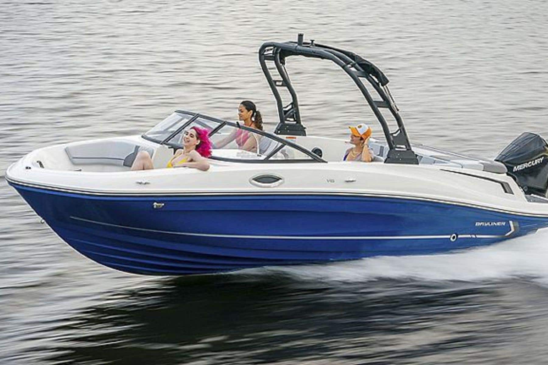 Bayliner Vr6 Budget Blue