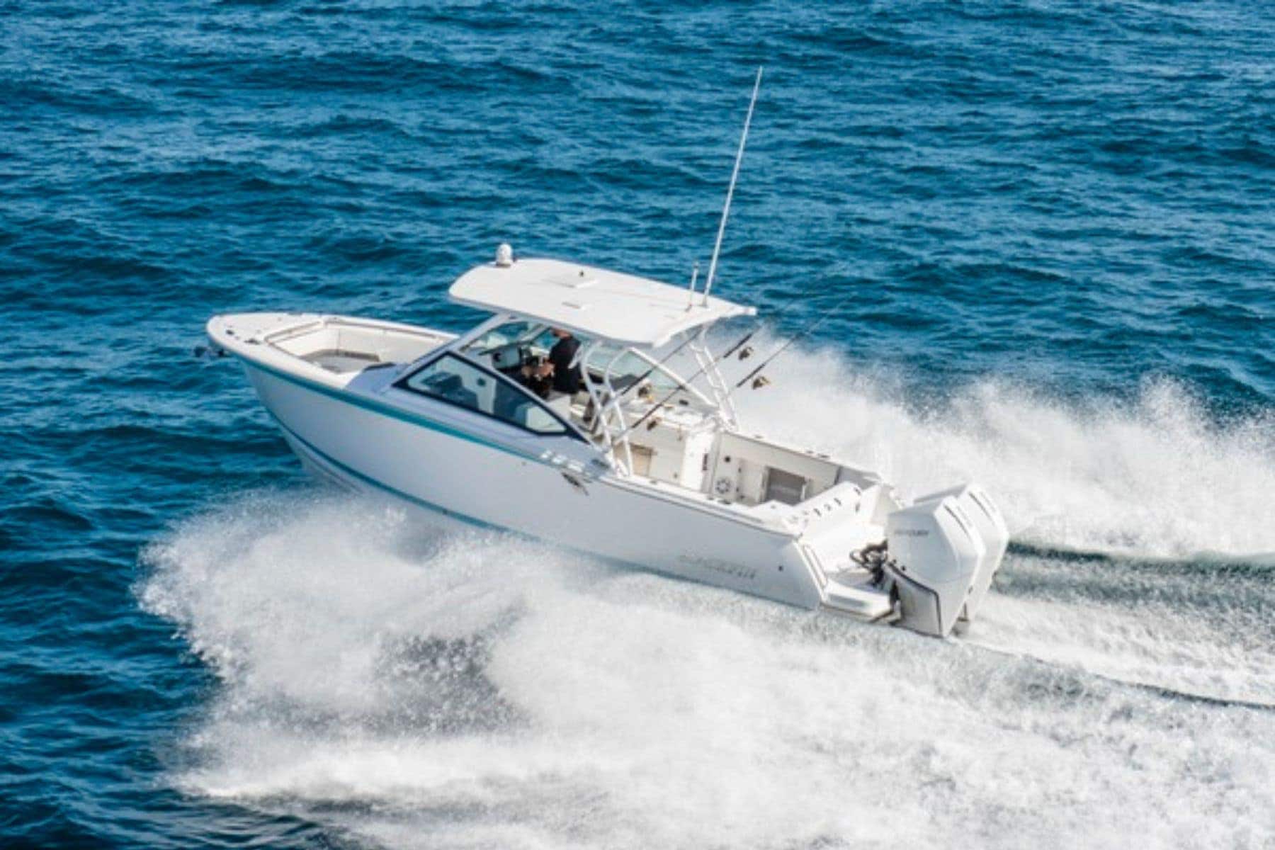Blackfin Boats 272DC