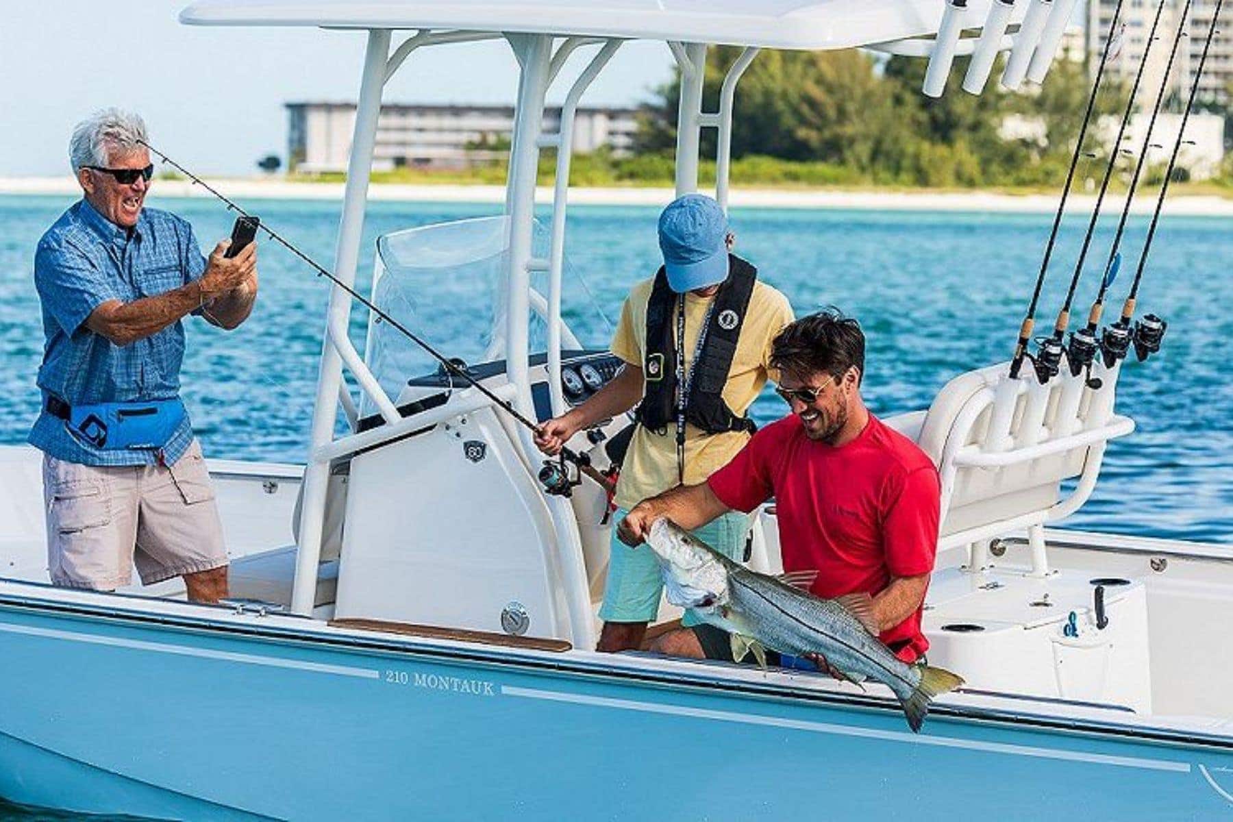 Boston Whaler Montauk Fishing