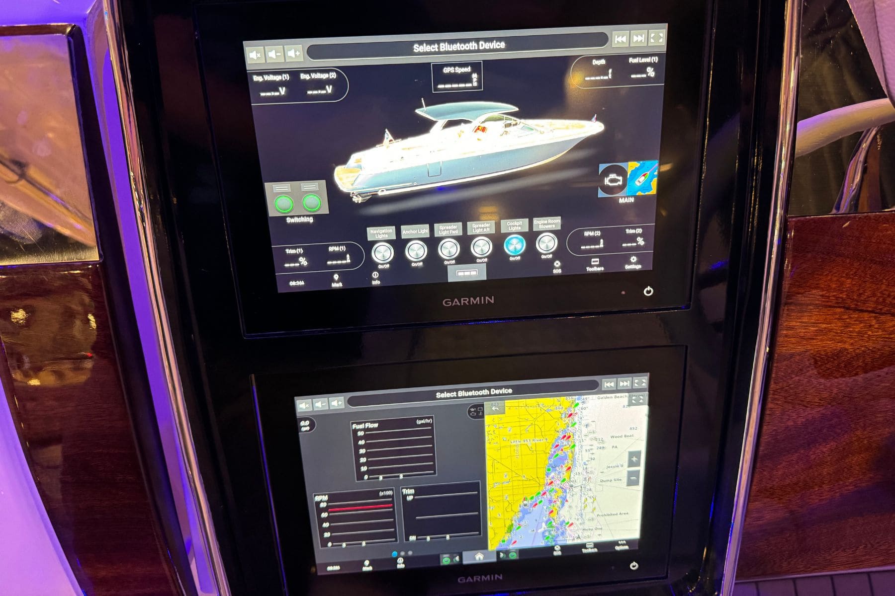 chris-craft-launch-35gt-bluetooth
