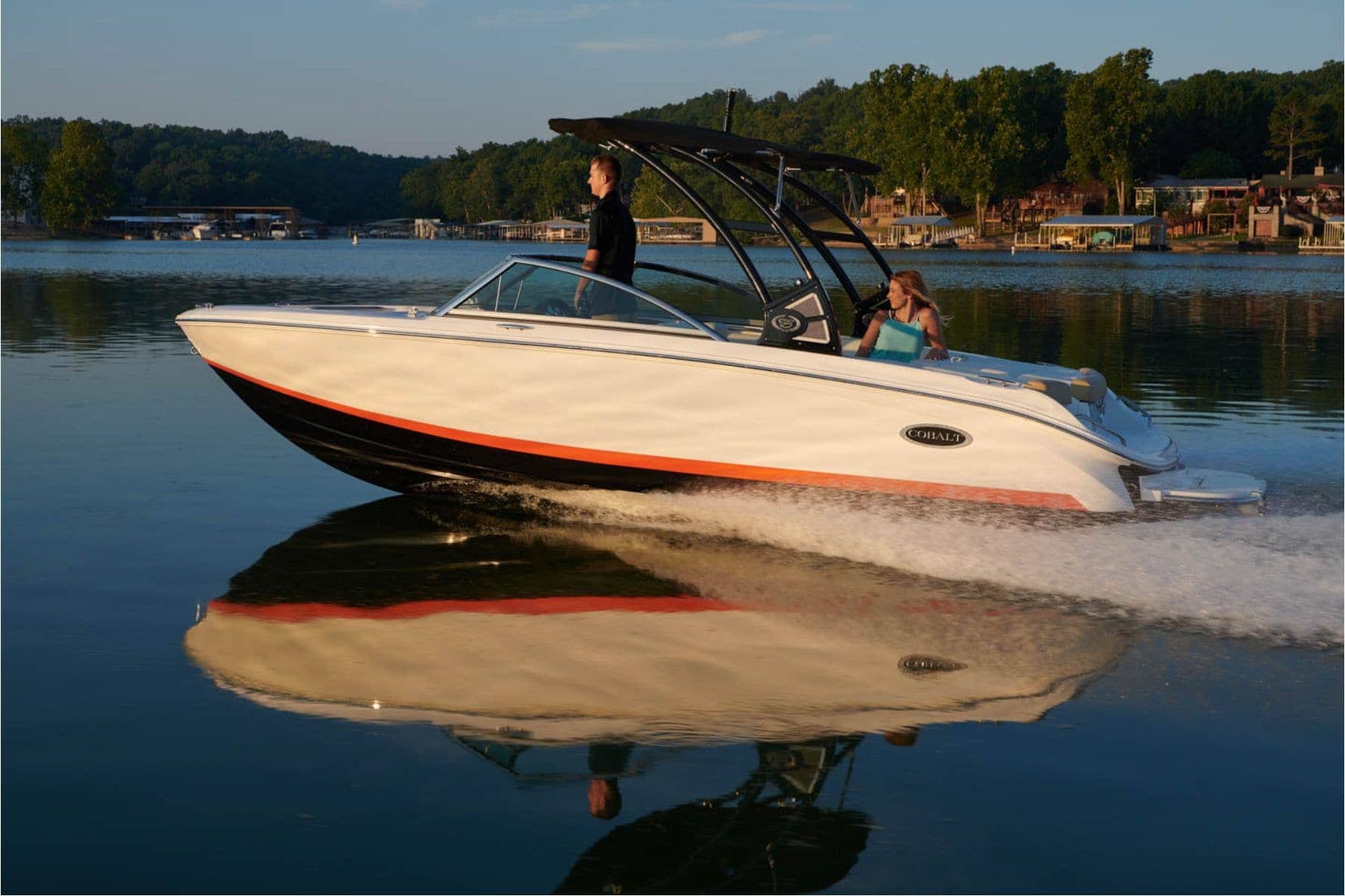 cobalt-220s-bowrider