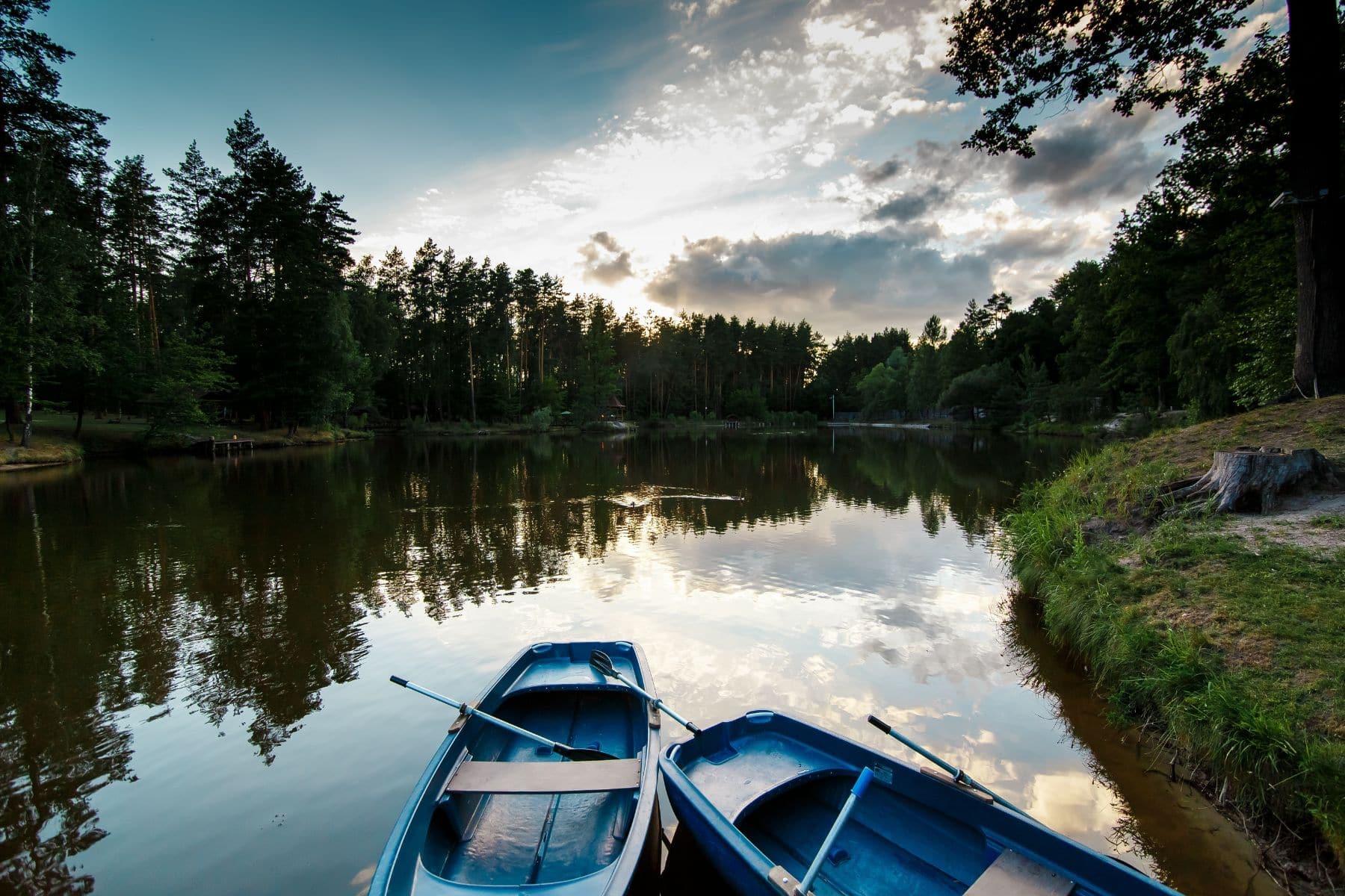 Essential Jon Boat Accessories Featured