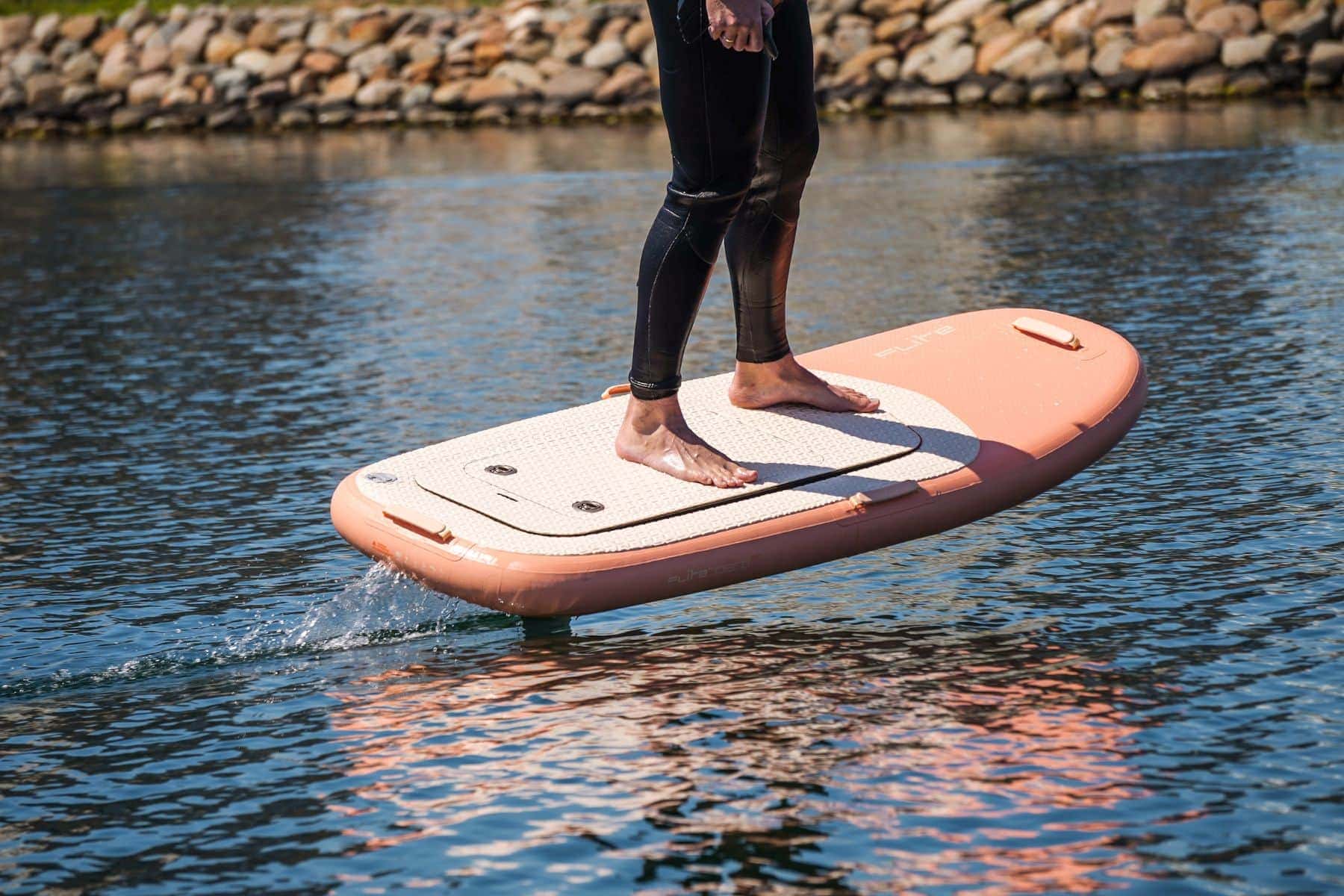 fliteboard-air-on-waters