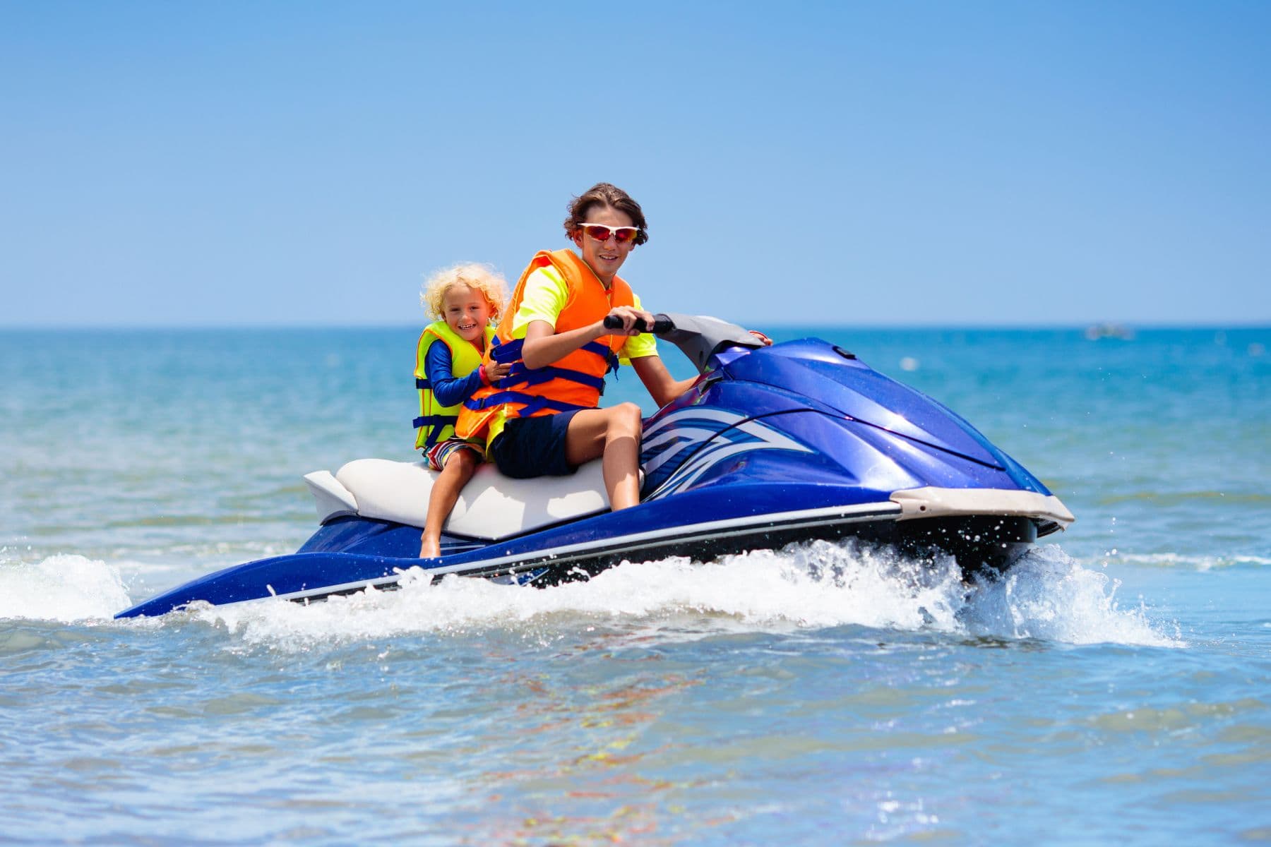 jet-skis-and-kids-on-water
