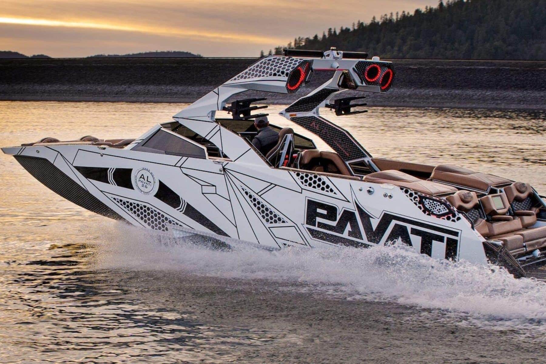 Pavati Al24 Featured