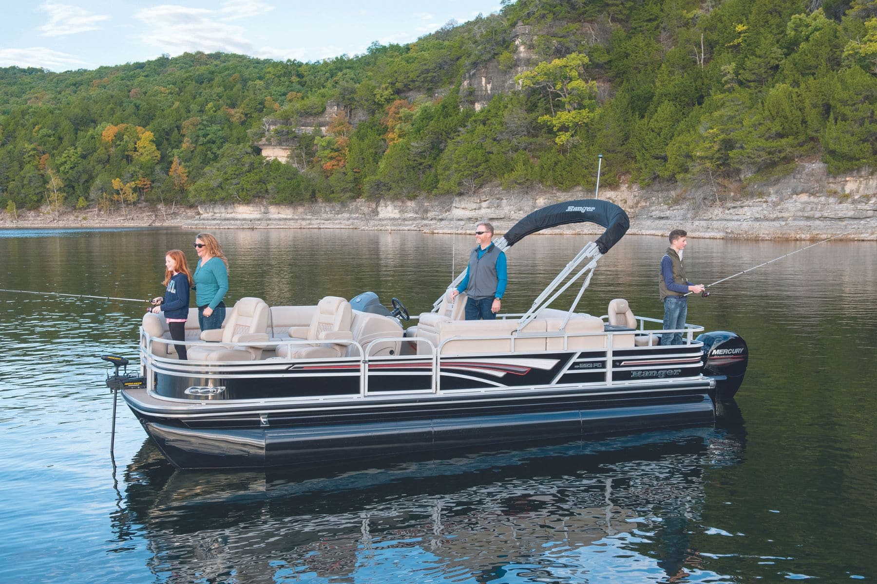 Pontoon Boat For Fishing And Cruising View