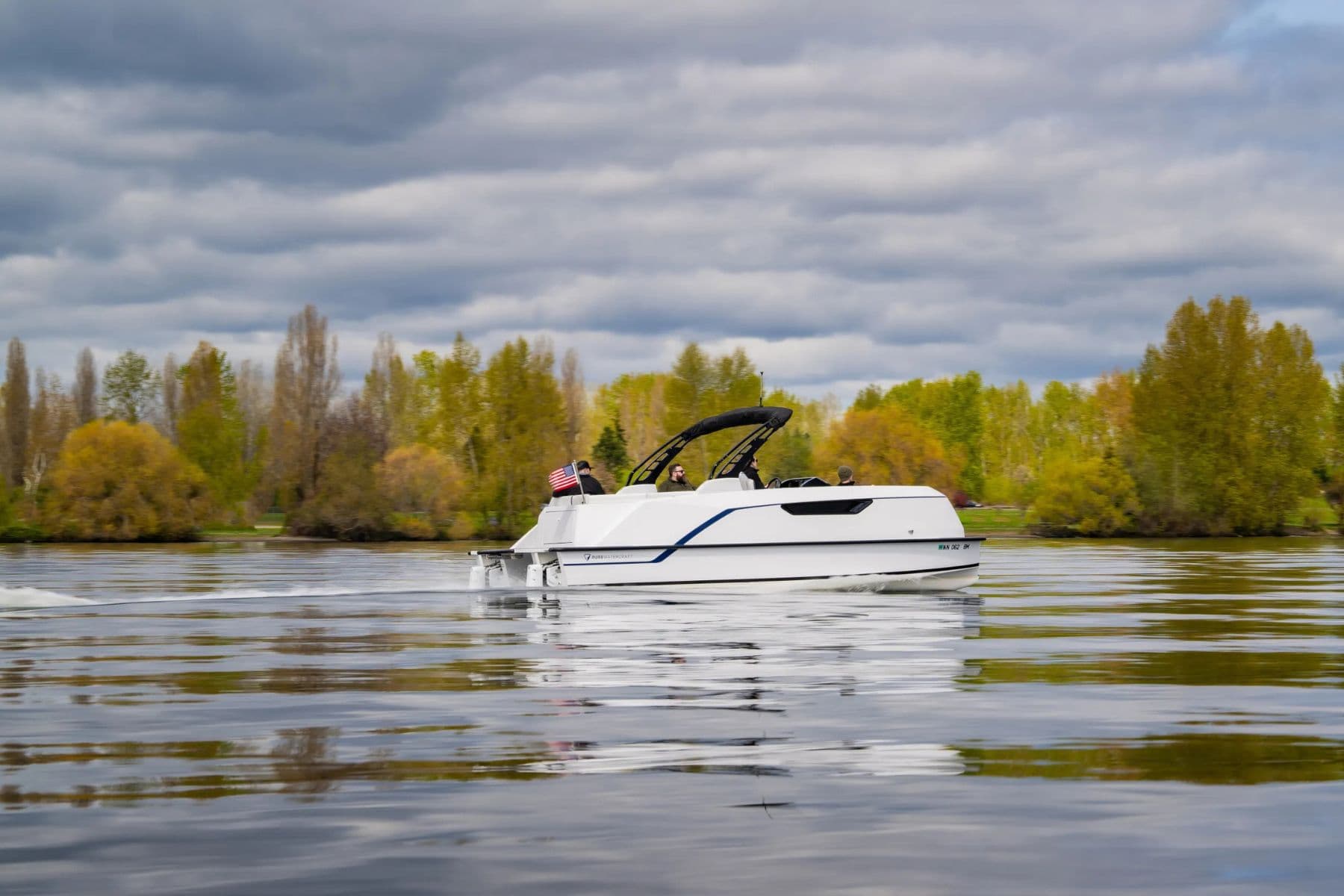 pure-pontoon-by-pure-watercraft-side