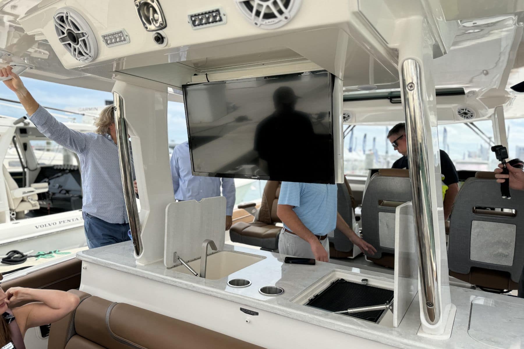 Regal 38 Surf Television