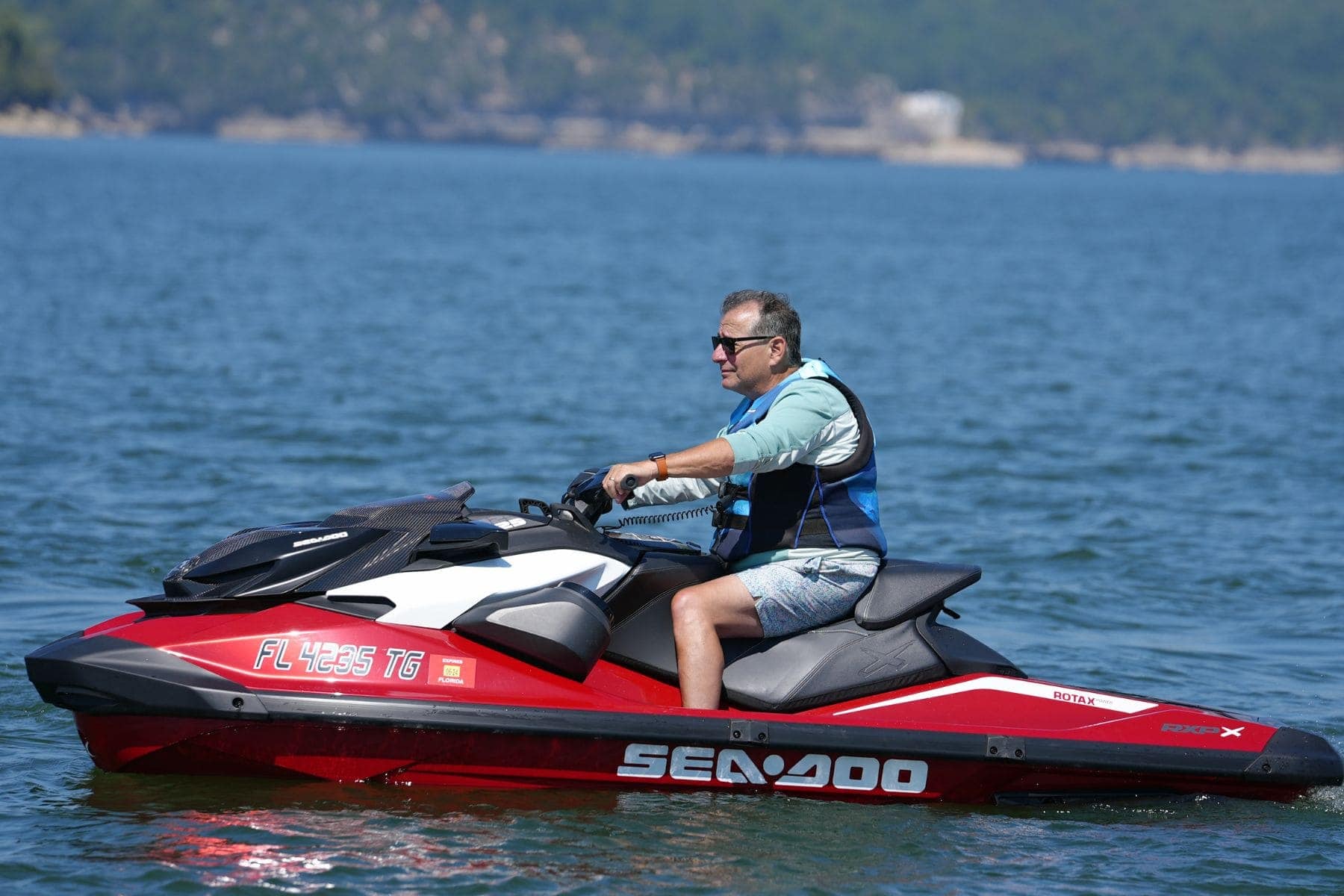 Sea-Doo RXP-X 325