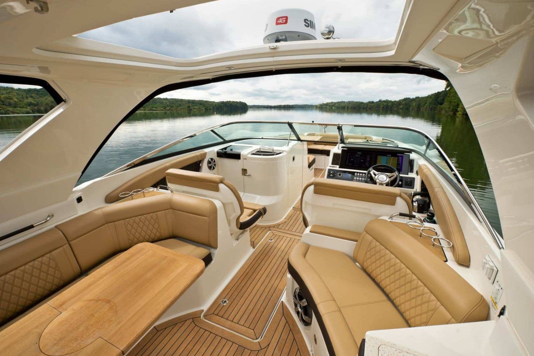 Sea Ray Slx 350 Fiberglass Hardtop
