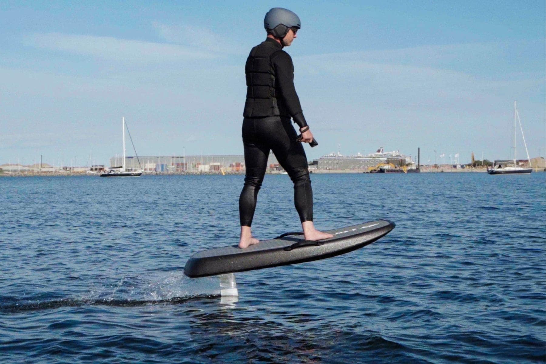 sifly-rider-efoil-side-view
