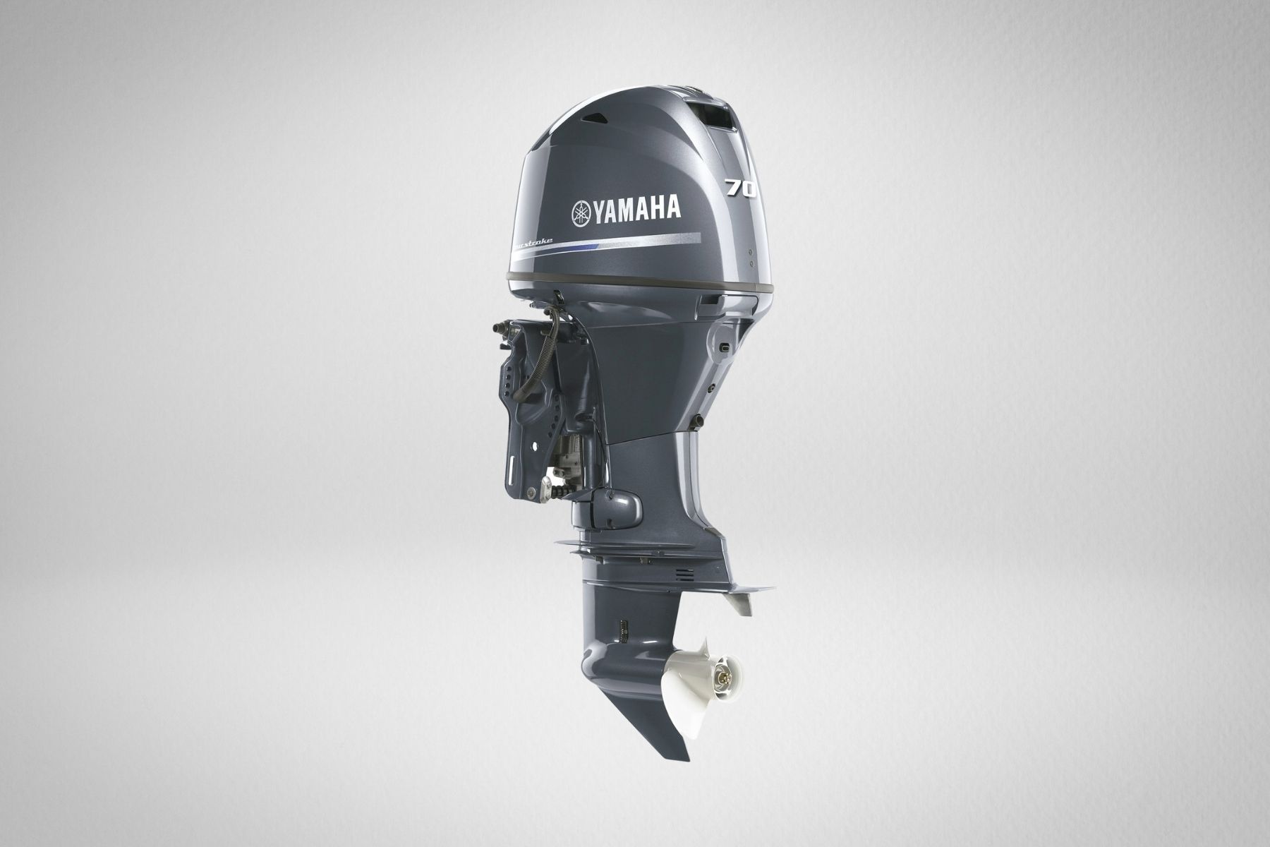 Yamaha F70