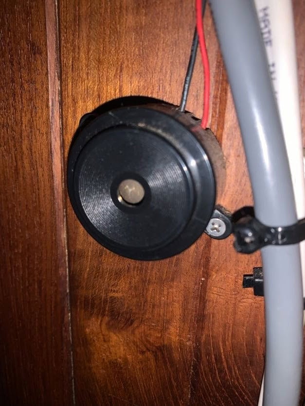 bilge-pumps-guide-alarm