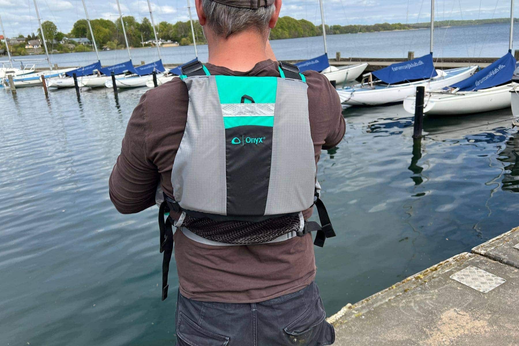 Onyx Movevent Dynamic Life Vest Back