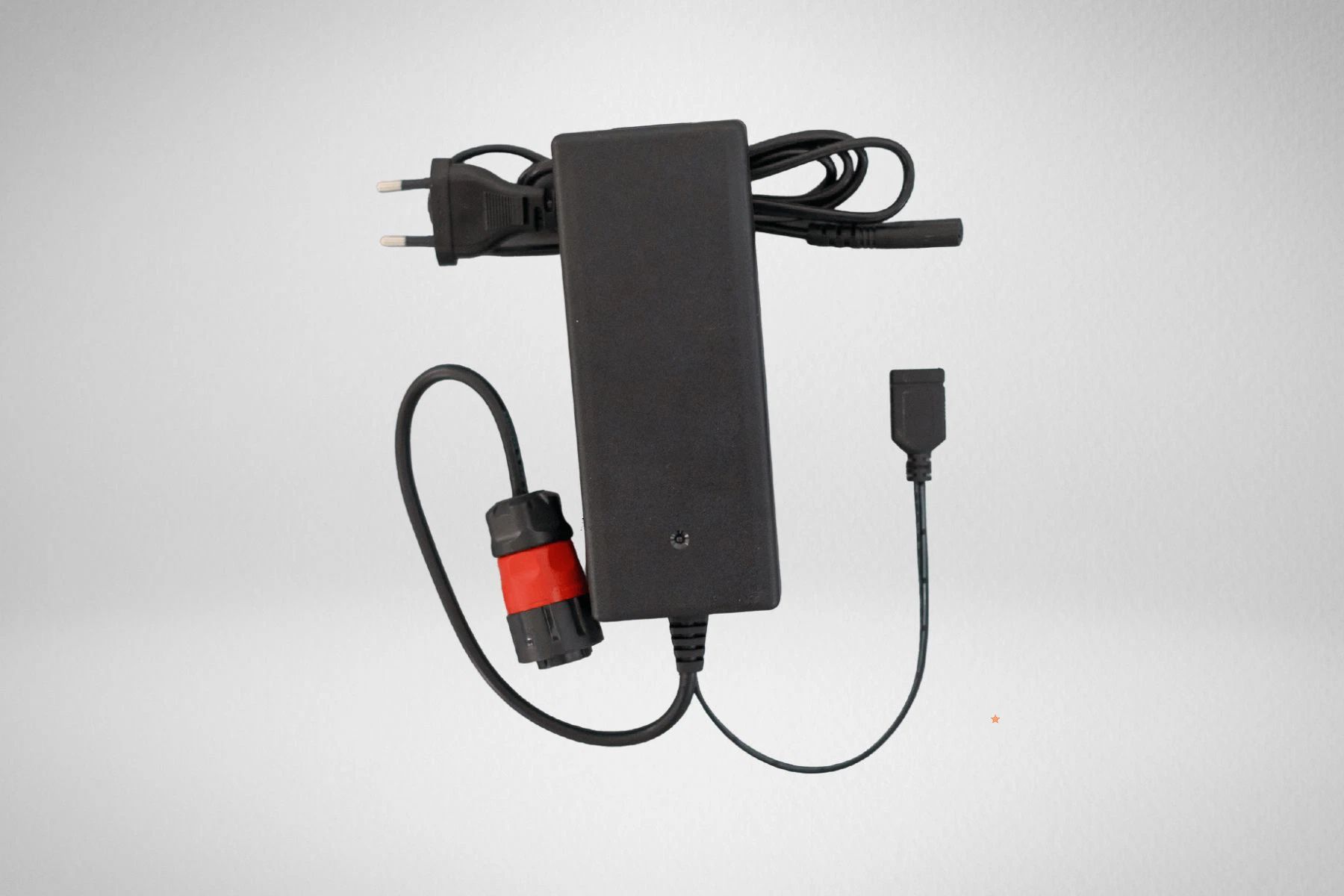 Sipaboards Tourer Drive Charger And Usb Cable