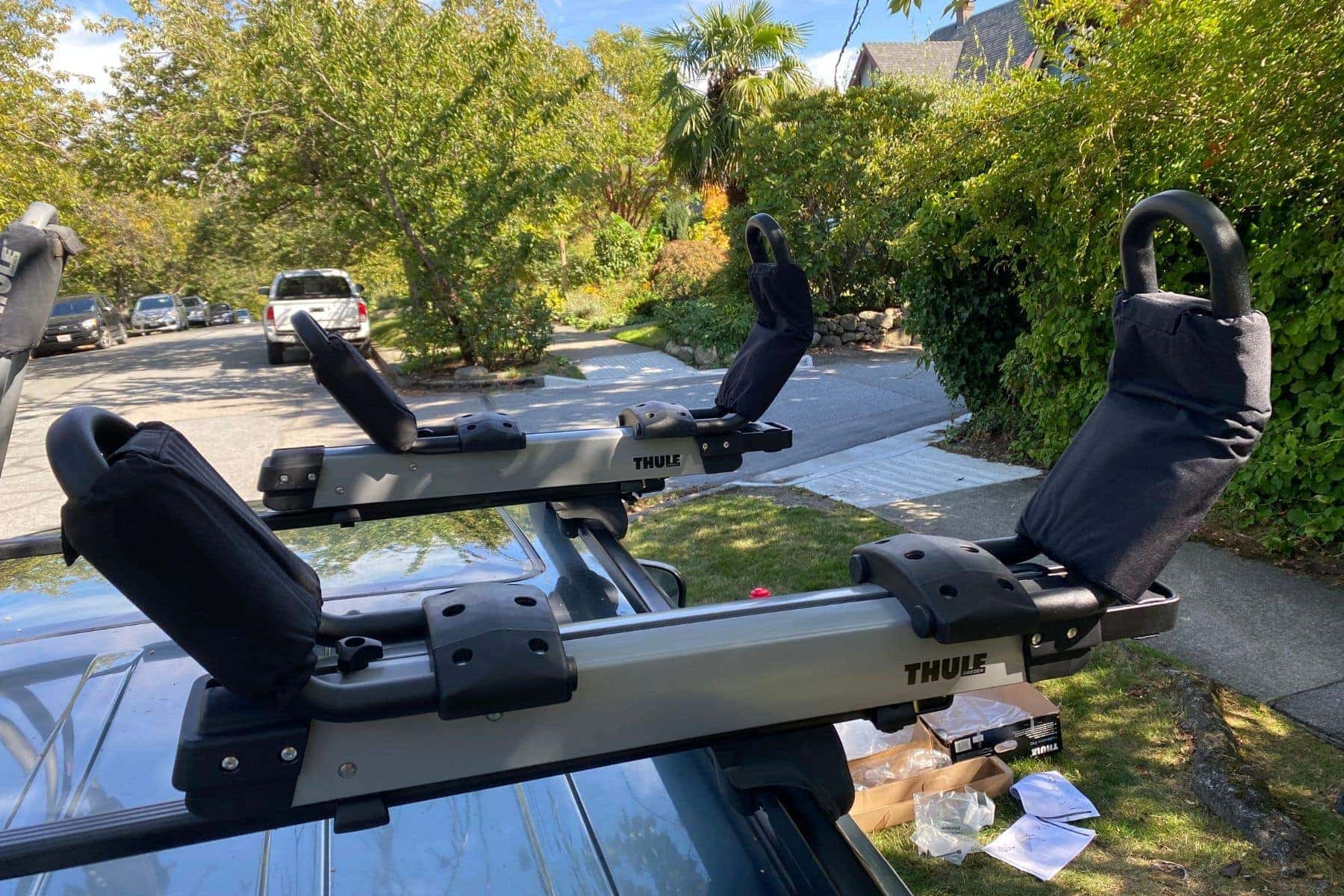 Thule Hullavator Pro 898 Side
