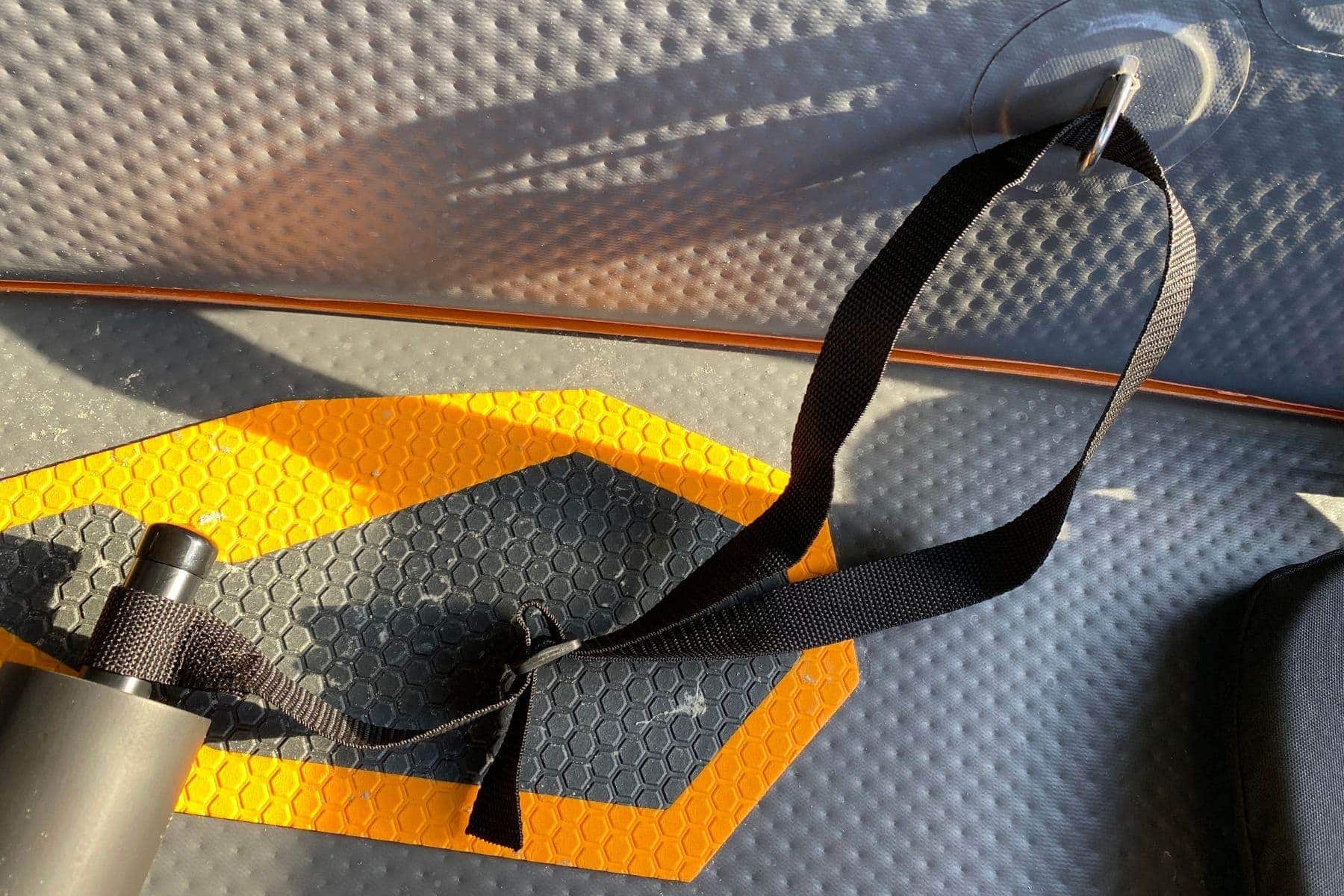 Tomahawk Air K 12 4 Attach Footrest